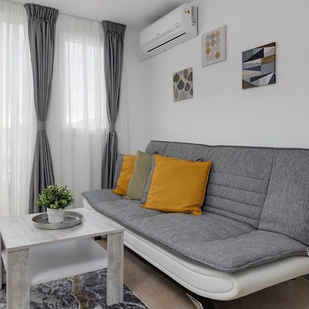 Cosy Apartment Near The Sea Torrevieja Exterior foto